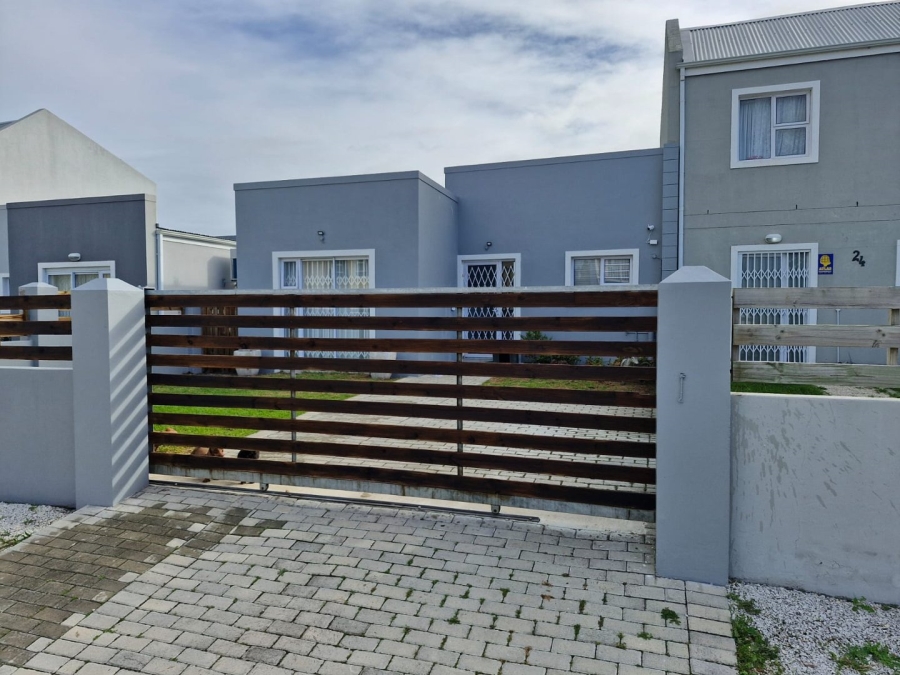 2 Bedroom Property for Sale in Parsonsvlei Eastern Cape